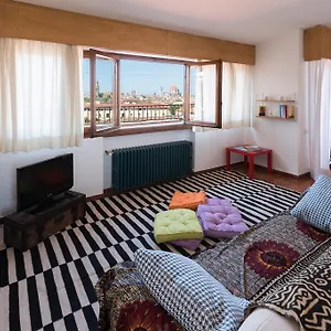 Roommo Lungarno Апартаменты